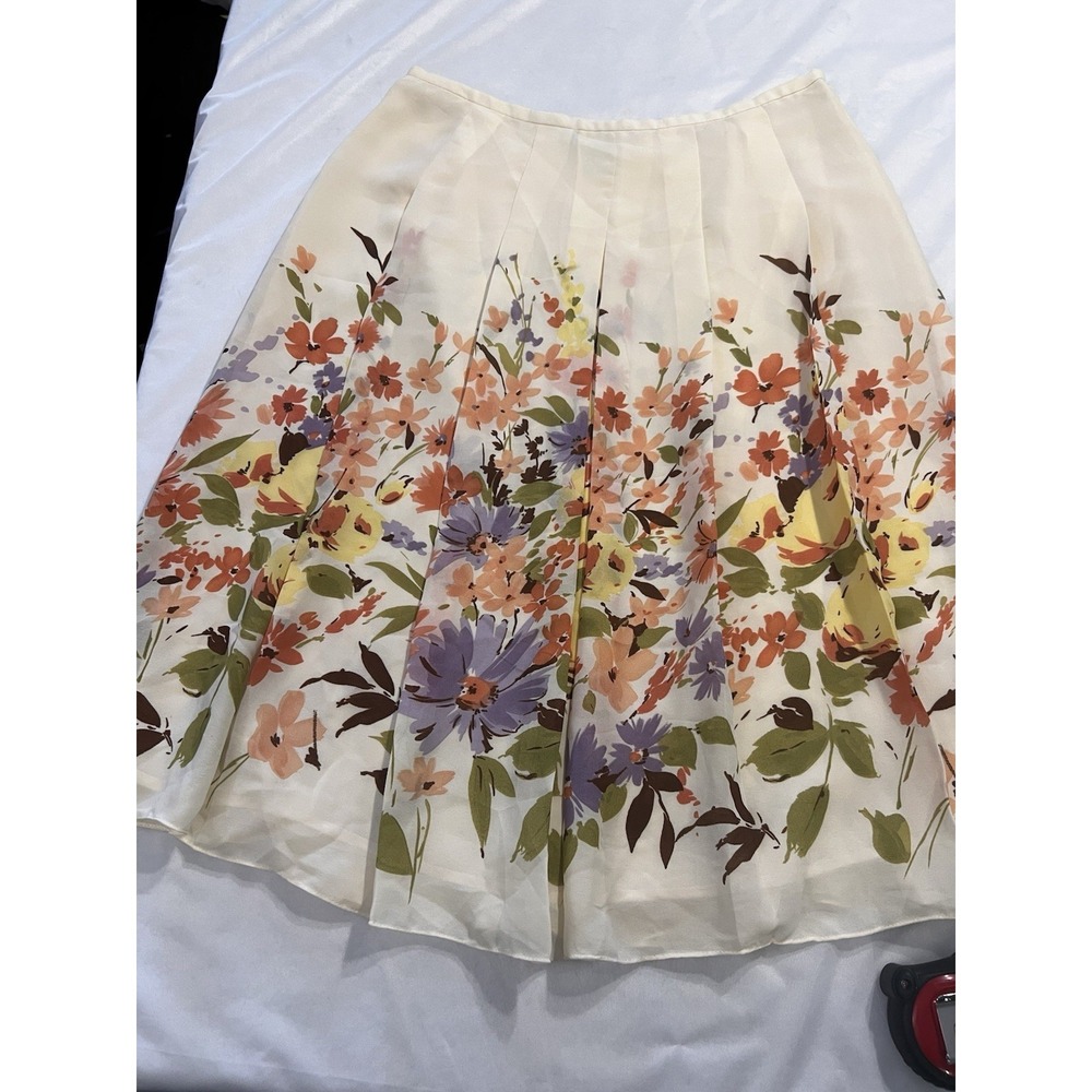 Vintage Norton Mcnaughton Skirt Women's Size 6 Floral Pleated Beige